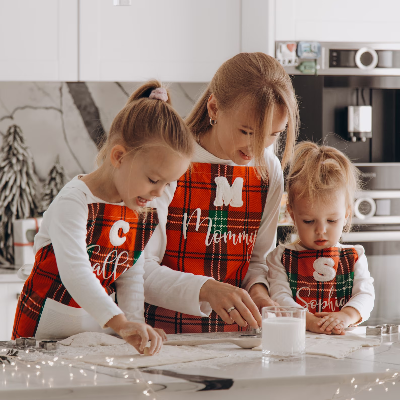 Personalized Kids Apron – Custom Embroidered Apron for Children  Busypuzzle