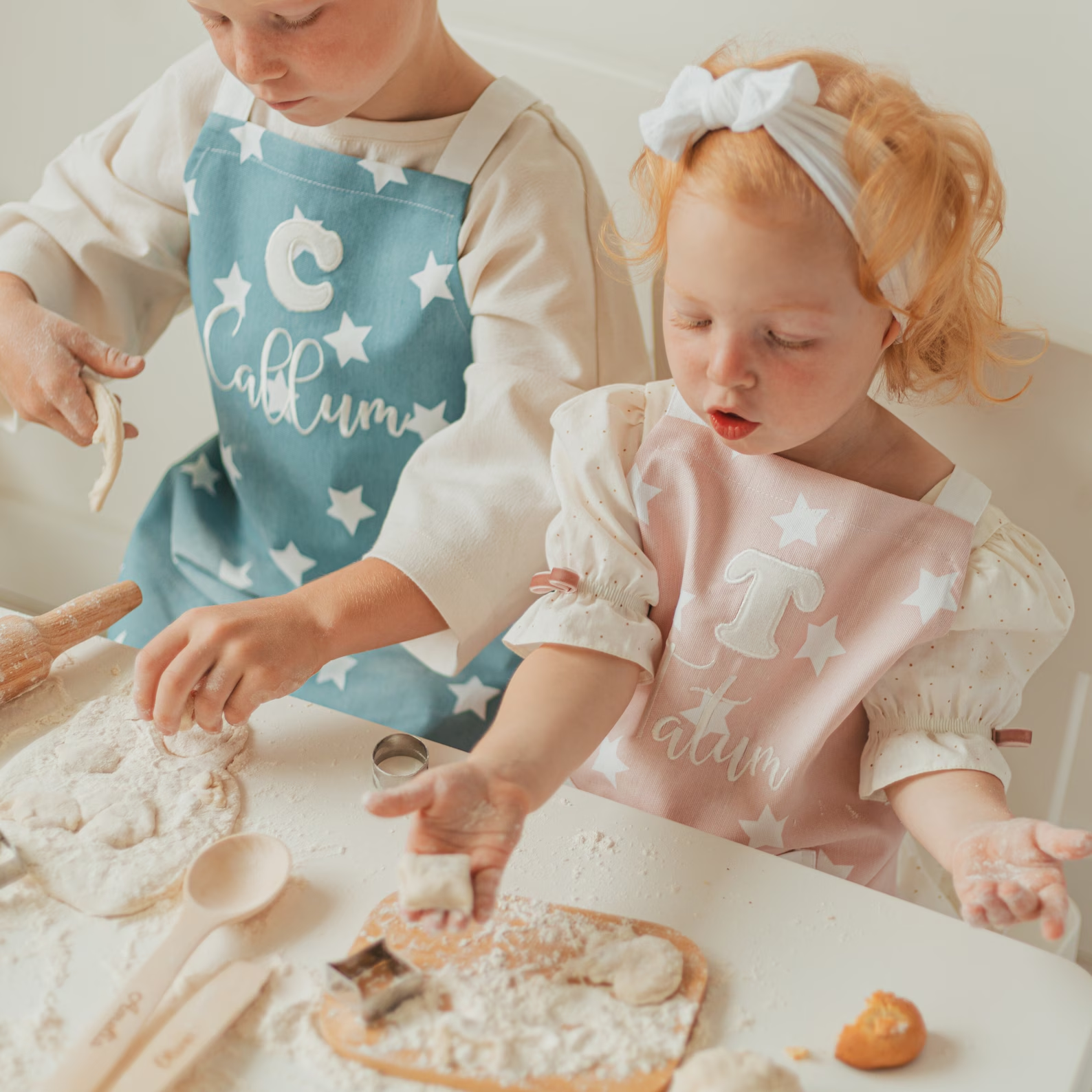 Personalized Kids Apron – Custom Embroidered Apron for Children  Busypuzzle