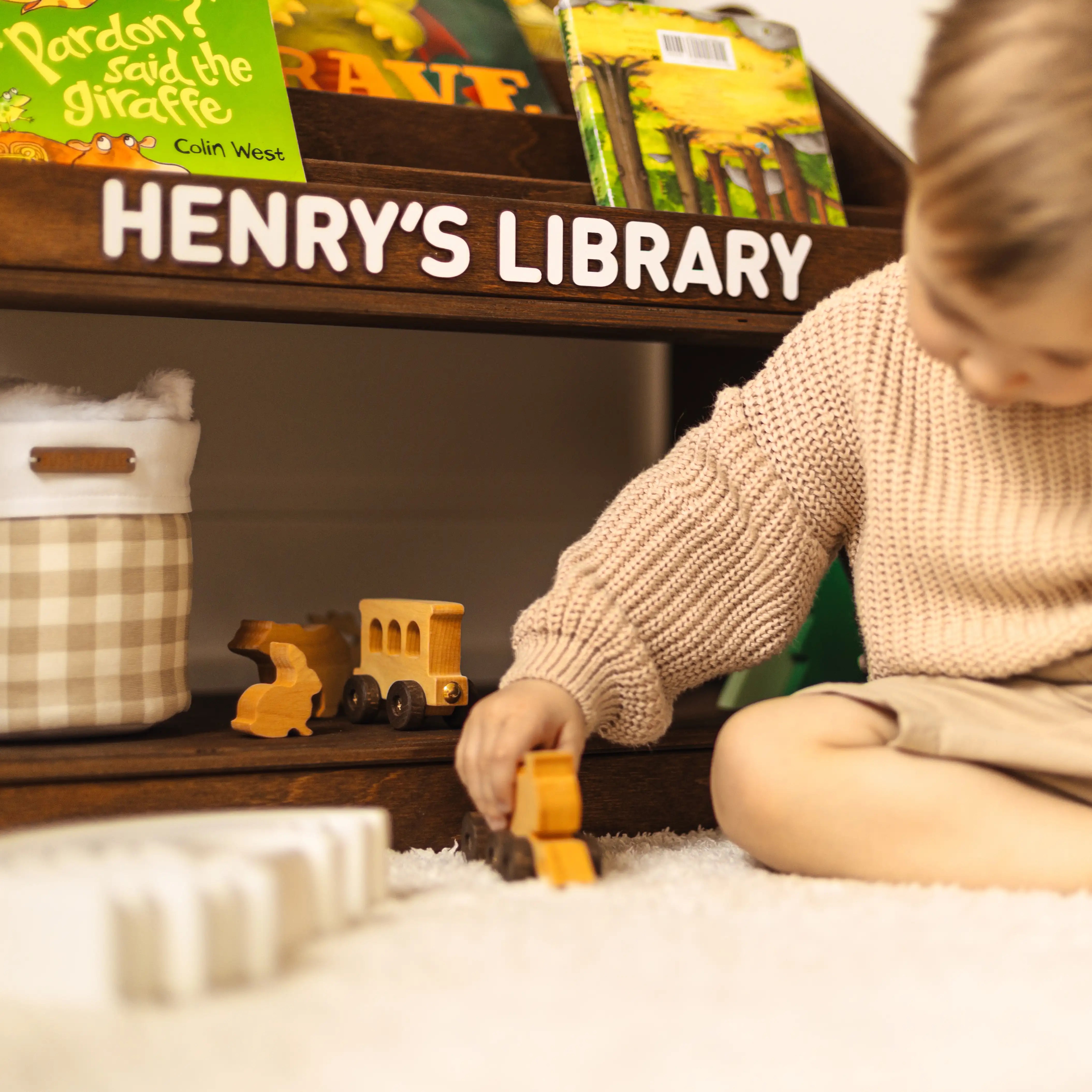 Dark Wood Montessori Bookshelf – Personalized Nursery Book Display Nursery Furniture Busypuzzle