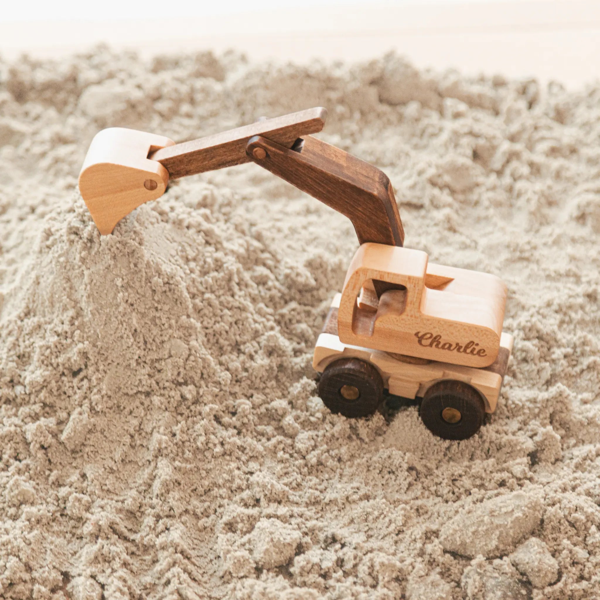 Personalized Wooden Excavator Toy - Eco-Friendly Digger for Toddlers Wooden Cars Busypuzzle